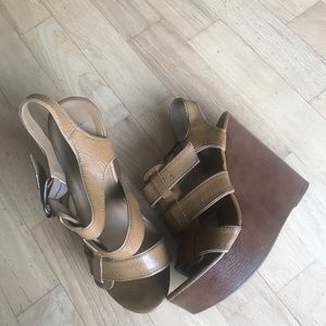 Steve Madden Platform Wedge